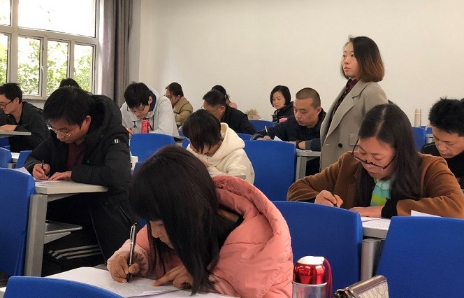 邹晓.jpg
